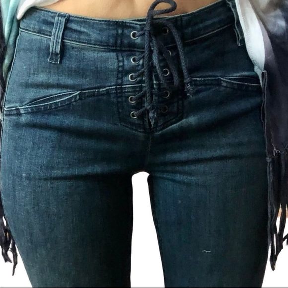We The Free Tie Front Enclosure Jeans S : 26 - Picture 6 of 9